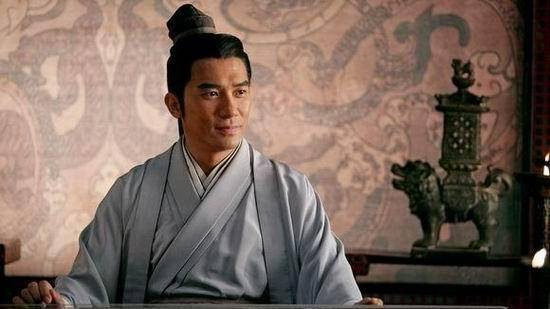 原创拥有王佐之能的周瑜究竟怎么死的反正不是诸葛亮气死的