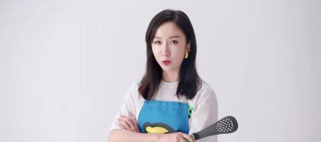 陈美嘉(李金铭饰),诸葛大力(成果饰)与咖喱酱(万籽麟饰)