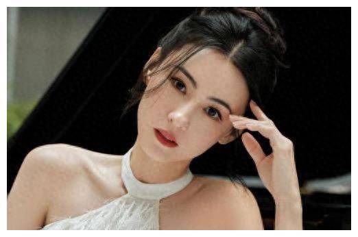 张柏芝喜讯与孙海东领证结缘豪门门板更添娇娃曝光真相