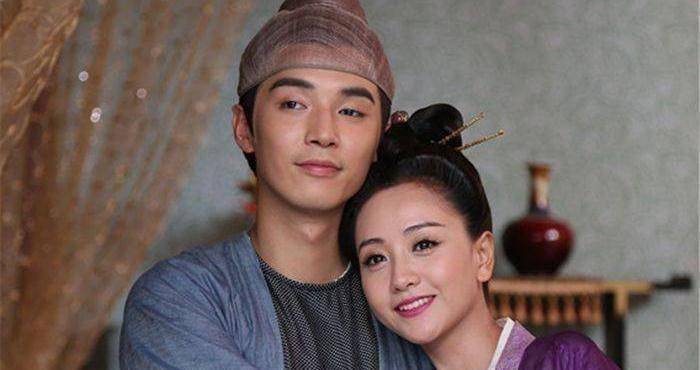 原创被女主追4部剧每一部都非常甜腻看完还能赚钱