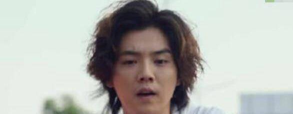 原创穿越火线鹿晗刻意扮丑上海堡垒教训不深刻