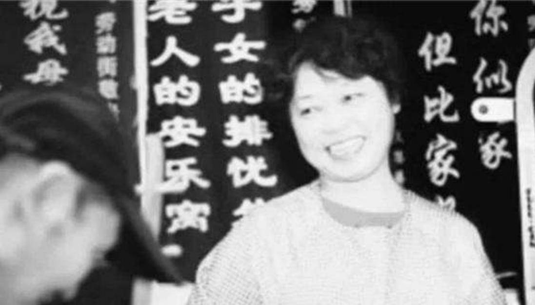 郑翠萍_父亲_香港