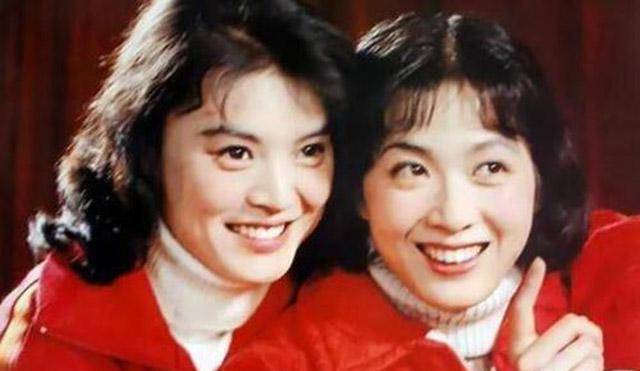 原创女排功勋球员周晓兰如今定居国外膝下育有2女感谢祖国栽培