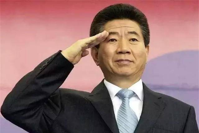 原创韩国前总统卢武铉跳崖身亡细节曾向警卫员要烟通过电脑留遗书