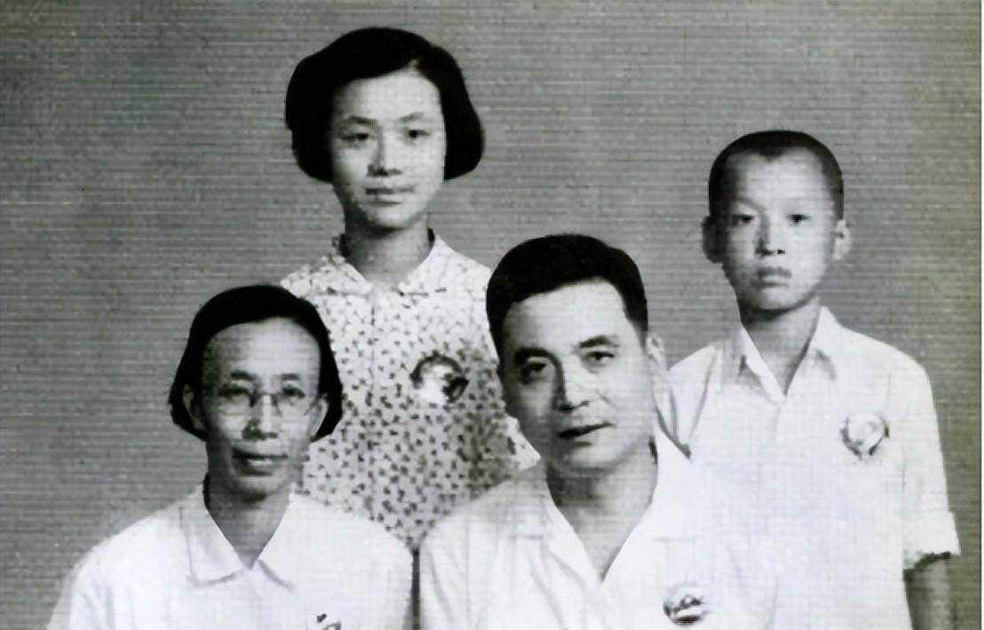 邓稼先妻子许鹿希:苦等丈夫28年,至今仍住60平米老房子