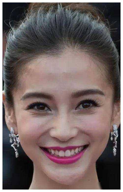 明星拒绝p图脸部细纹膨胀皮肤黝黑改变造型不认识