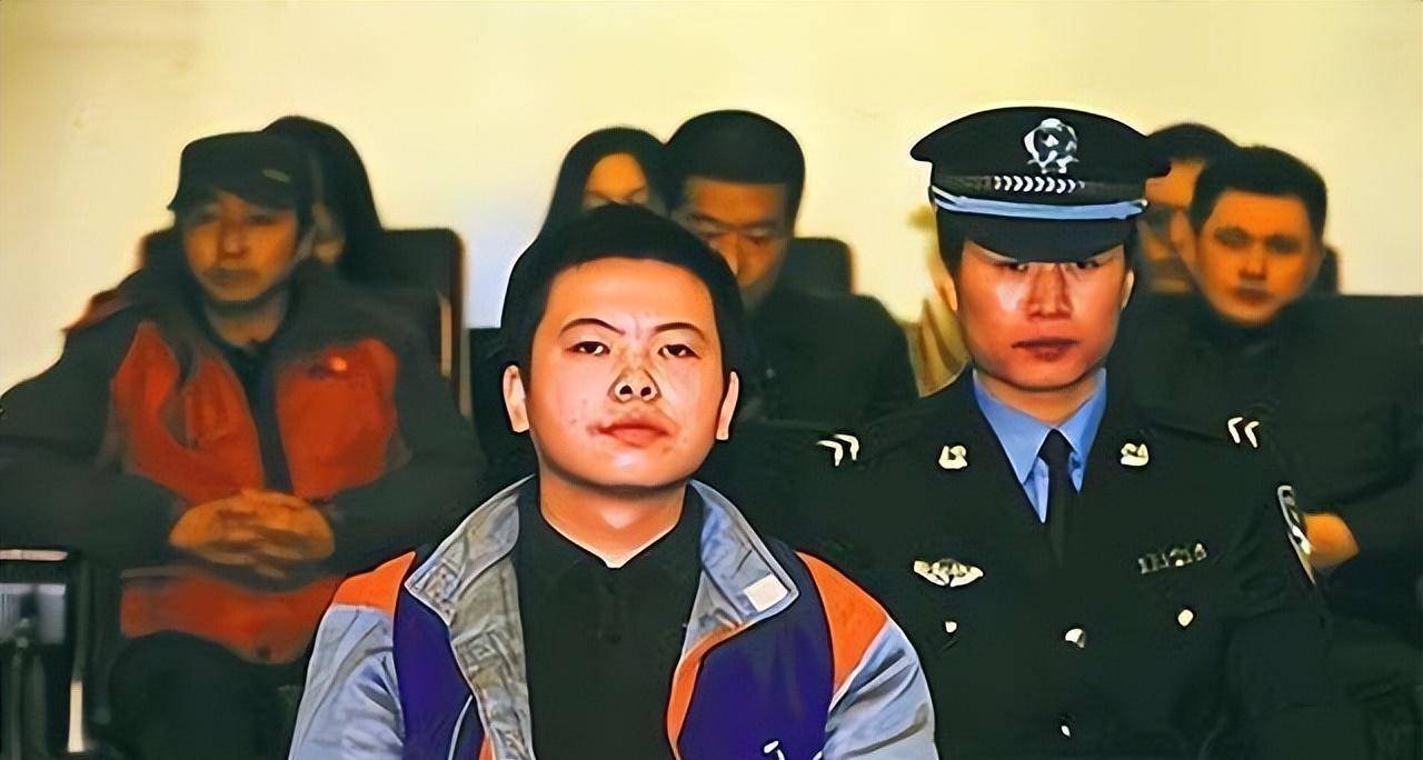 14年上门女婿婚后2个月杀妻行凶后发朋友圈泄愤怎么回事