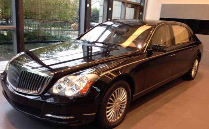 李湘前夫坐拥百亿家产,座驾迈巴赫,仅用十字评论李湘_李厚霖_评价