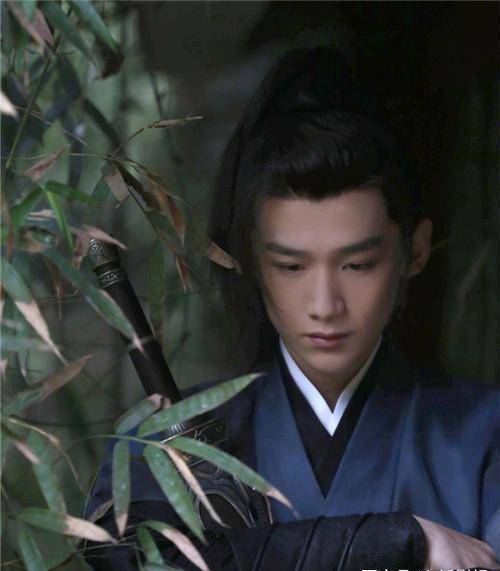 原创《天盛长歌》:宁弈是凤知微的,白敬亭顾南衣是观众的