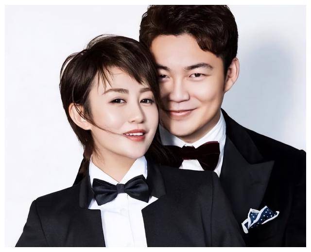 马丽带着小11岁老公现身澳门甜蜜挽手笑语连连男方幸福满满