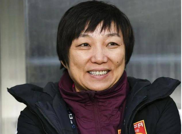 原创恭喜女足孙雯正式上任亮相南京新岗位王霜期待