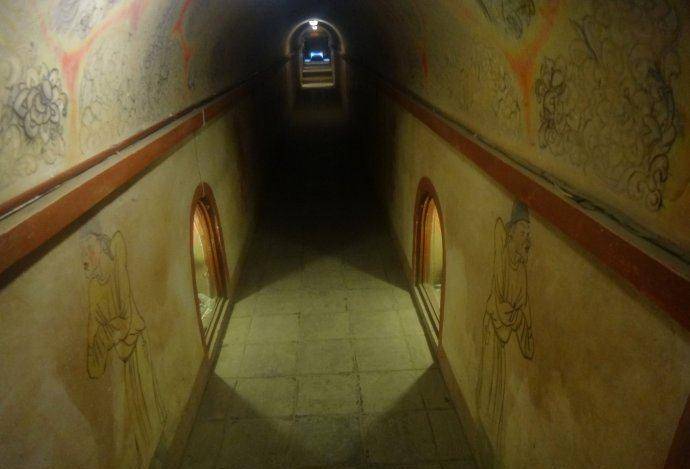 原创2盗墓贼引出2神秘古墓考古家深入考察挖出唐朝灭亡历史密码