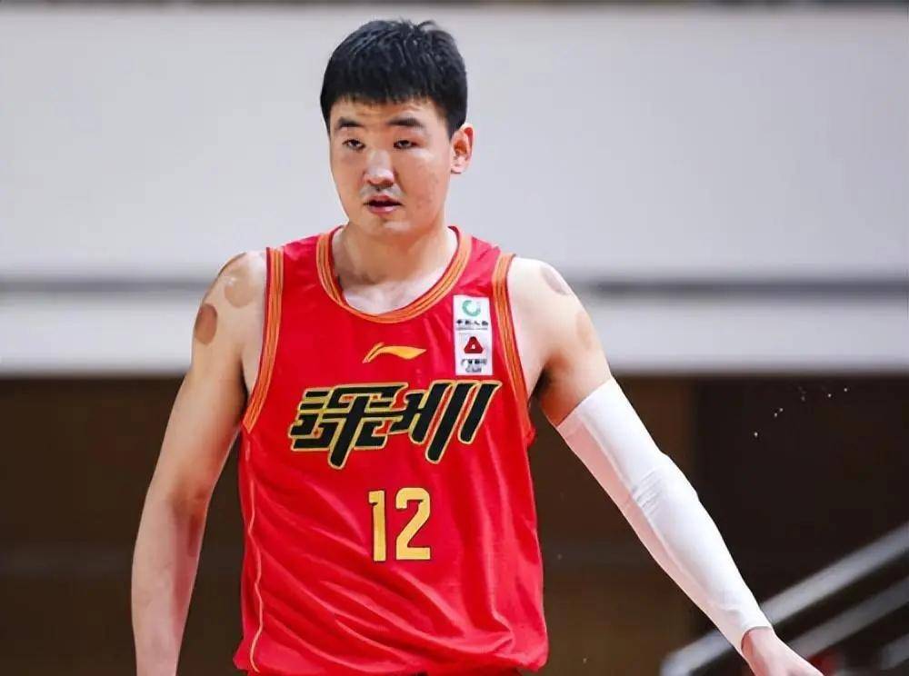 说现在国家队缺这种球员,感恩深圳老板,不让买豪车_孟铎_梁志斌_节目