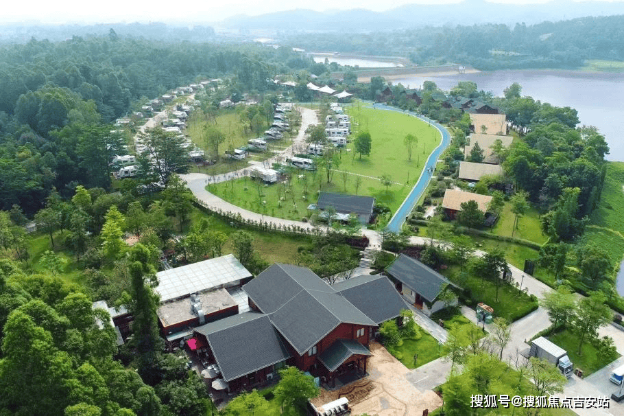 佛山美的鹭湖别墅售楼处电话售楼处电话户型房价地址