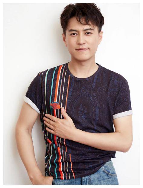 靳东揭秘江珊女儿的不满怎样挽回离异妻子留下的感情线