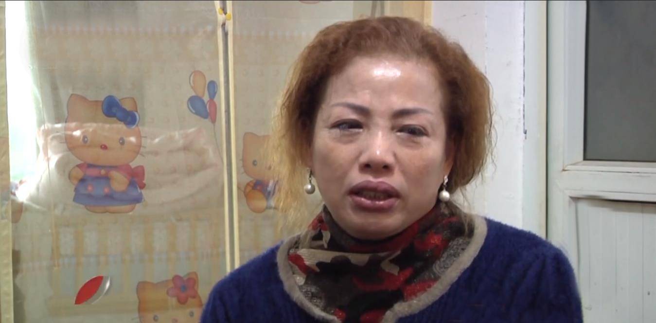 但最近一段时间,恰逢清明,奶奶要回到老家祭祖,小陈力便被放在了姥姥