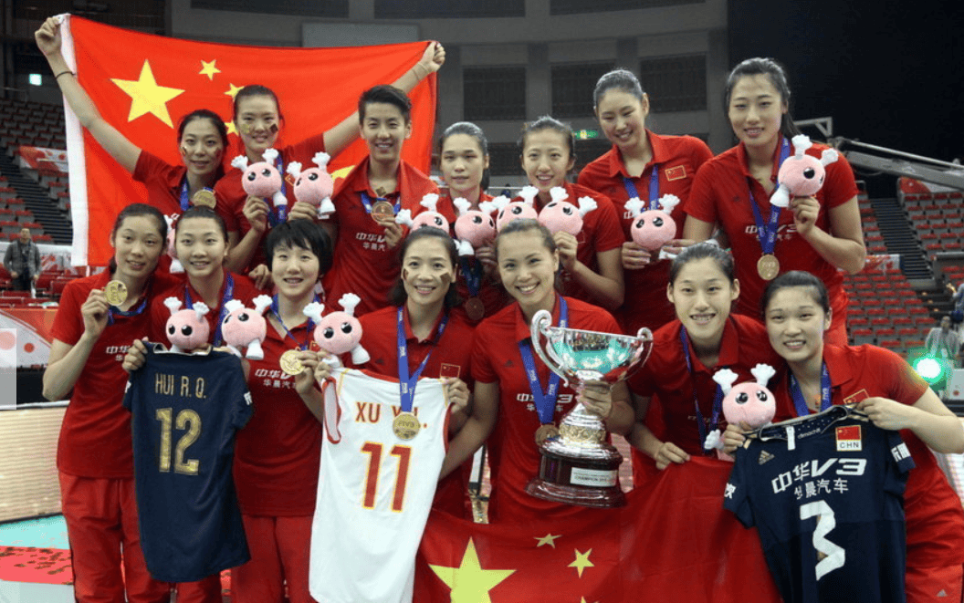 中国女排前队长生二胎,事业失意但生活圆满_曾春蕾_奥运会_里约