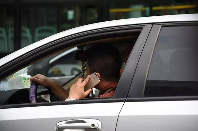 顺风车司机吃力不讨好,乘客投诉宣泄不满,司机满肚苦水无处发泄_平台_