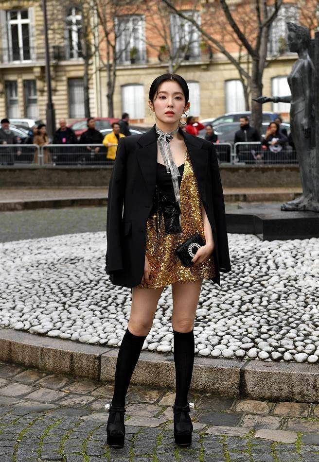 10位看起来很高的娇小国外女偶像,没有160公分气势照样镇压全场_身高