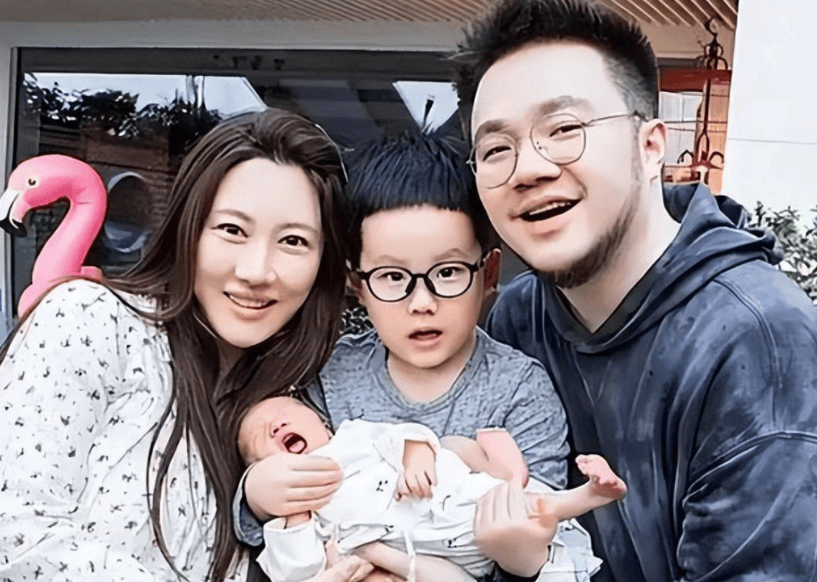 原创与婆婆宋丹丹处成姐妹嫁小7岁巴图半年赚3600万王博谷不简单