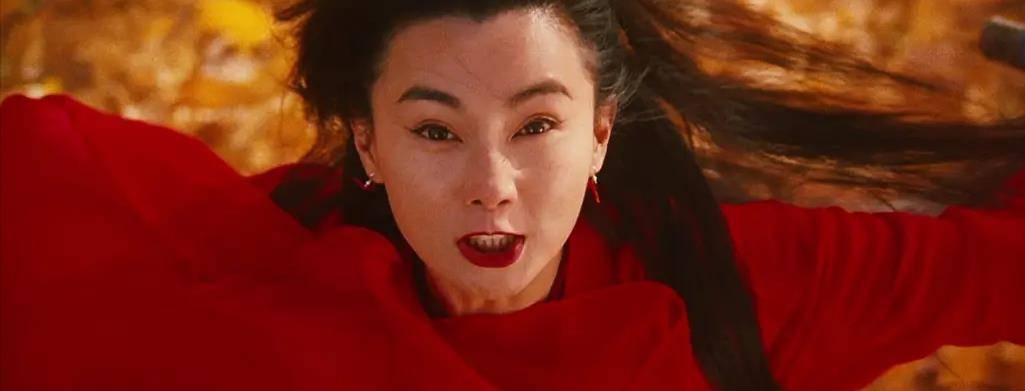 原创成龙自降片酬被打脸令张艺谋被说20年的英雄如今才看明白