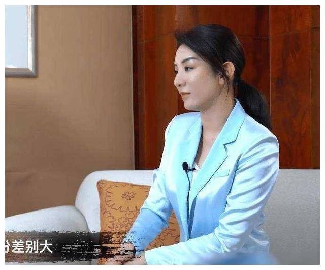 原创黄奕采访发言直言不讳大谈真实见解惊爆讲话涉及头发秃状
