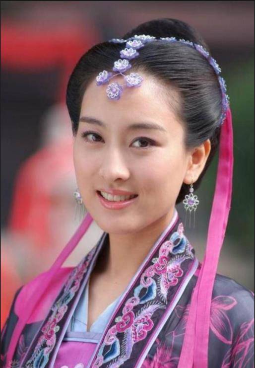 原创马苏从当红女星火到没朋友如今的她能否卷土重来