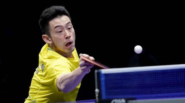 男乒世界冠军因竞争奥运资格弃权,黄镇廷成替补选手与樊振东同区_法尔