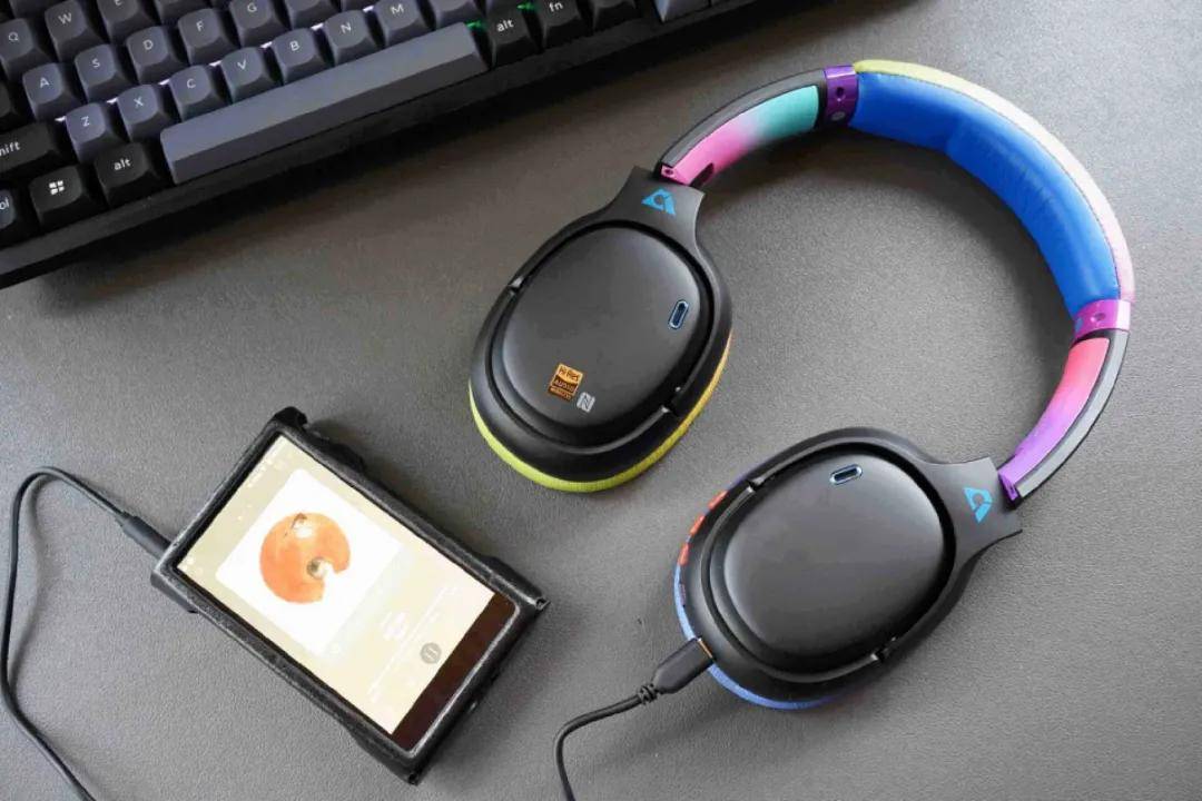 5耳机孔与type-c耳机孔有啥不同,哪种好?_音频_接口_用户