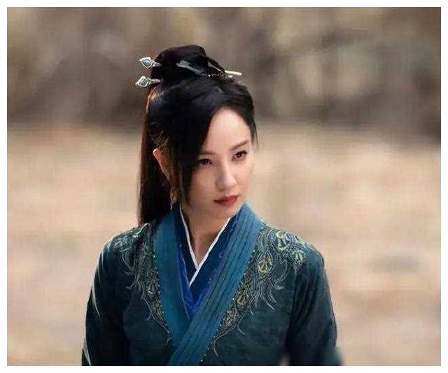 《烈焰》重磅开播,神秘郑希怡挑战孔雀族长,古装剧全新巅峰!