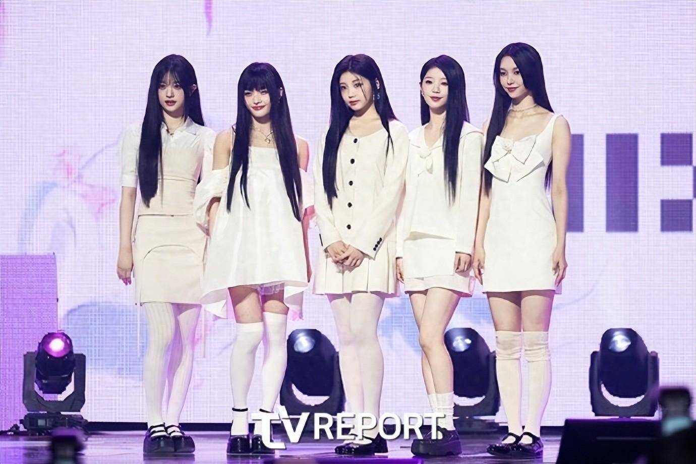 她们刚出道就被韩网友吐槽成员身高太矮身材比例很差