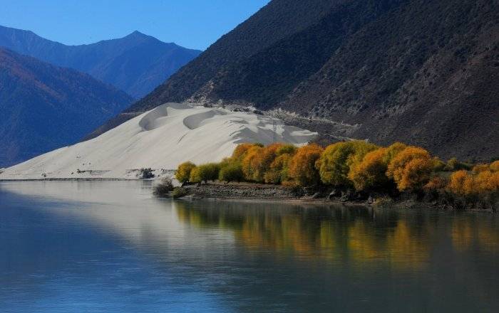 去西藏旅游团七日游怎么报名最全山南旅游7天报团花费1600