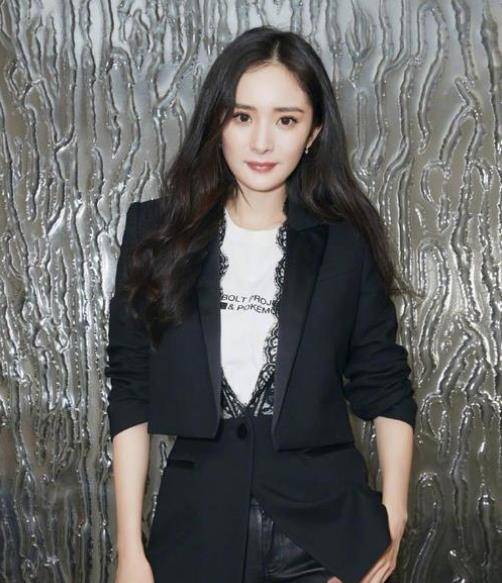 原创杨幂才是最强逆袭9年前我给你当配角3年后你给我跑龙套