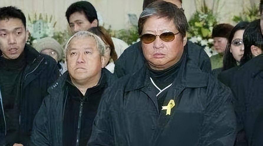 20年过去了说要帮柯受良养妻儿的刘德华曾志伟履行承诺了吗