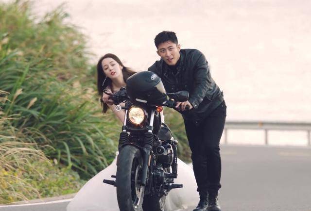 原创幸福触手可及两集就有12个槽点迪丽热巴不走心细节太敷衍