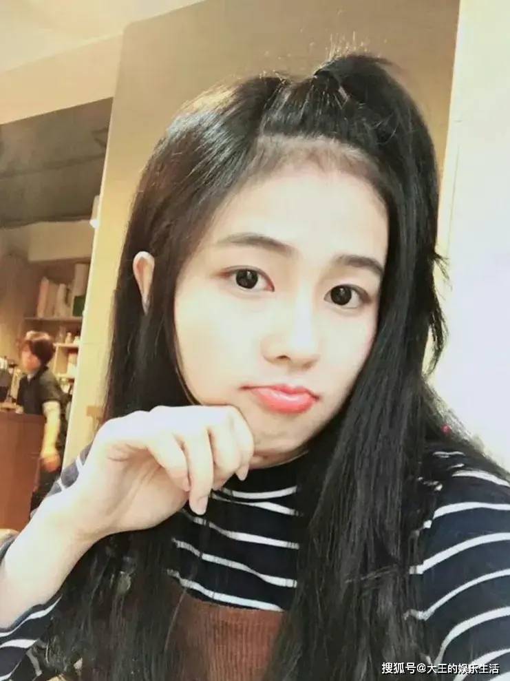 原创演员白鹿素人时期的旧照曝光网友现在没有以前好看了