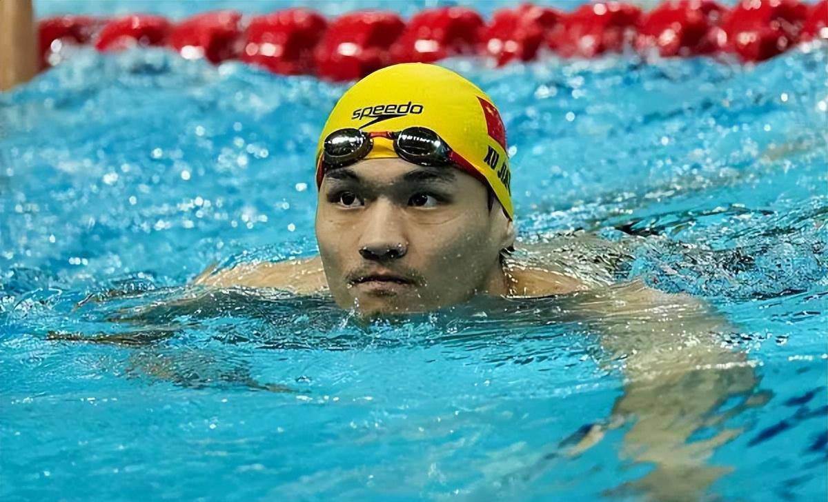 原创泳坛名将徐嘉余亚运会夺5金却因与王冰冰恋情遭网暴