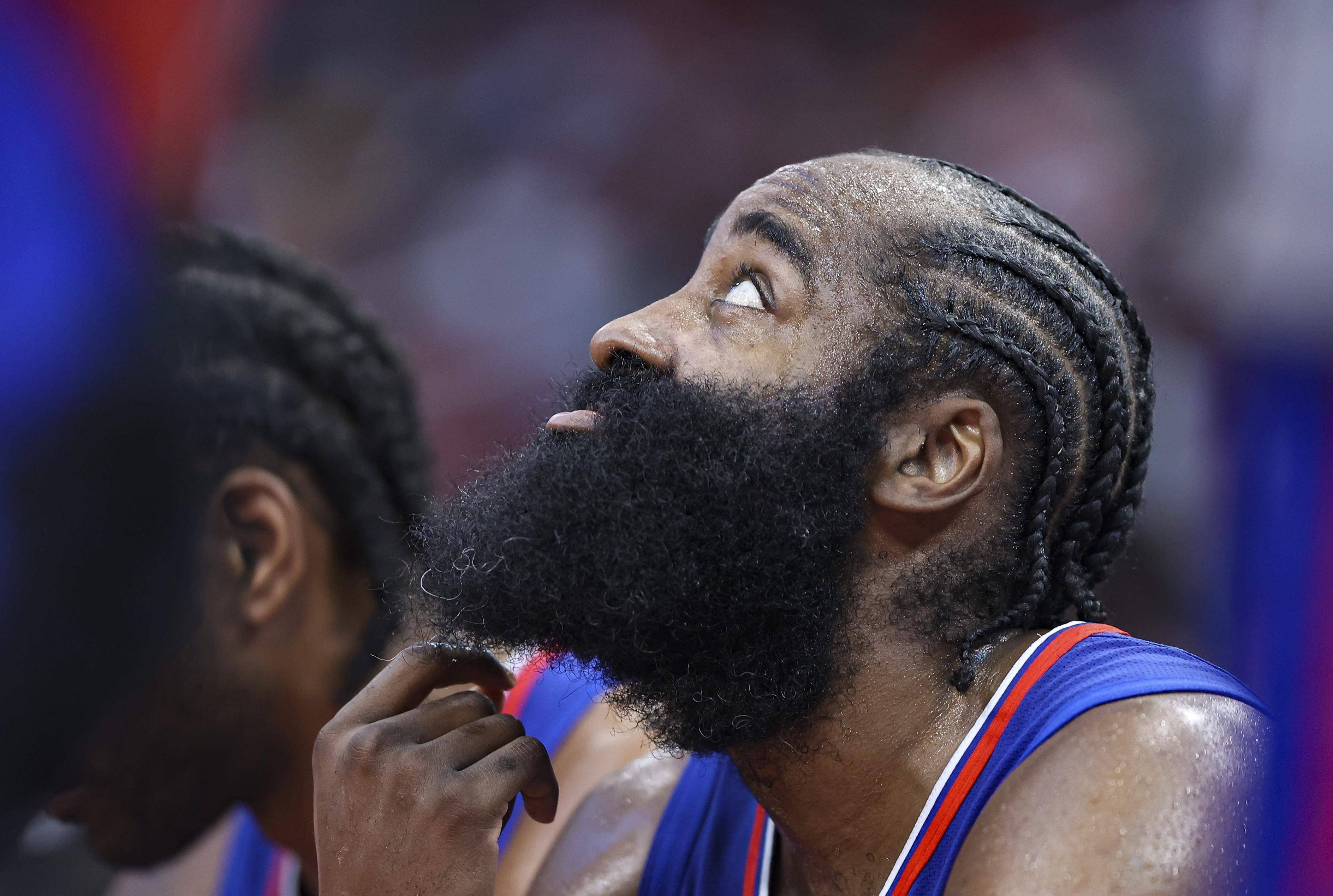 无奈从众星捧月到防守漏勺哈登成指责对象泰伦卢我们太软