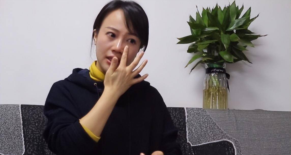这让薛春艳感到难以置信,自己连个电话都没接到,也没人回应她,他们是
