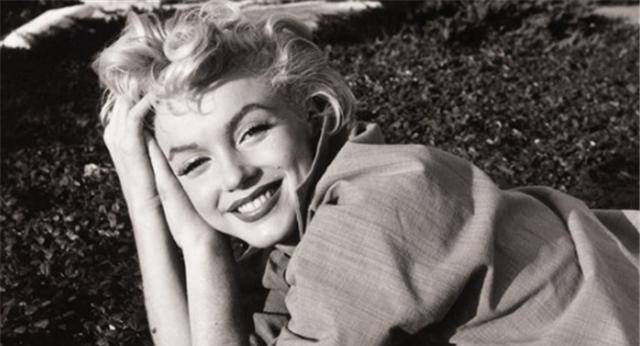 1962年梦露死亡现场旧照睡姿怪异44年后fbi才公布她死因