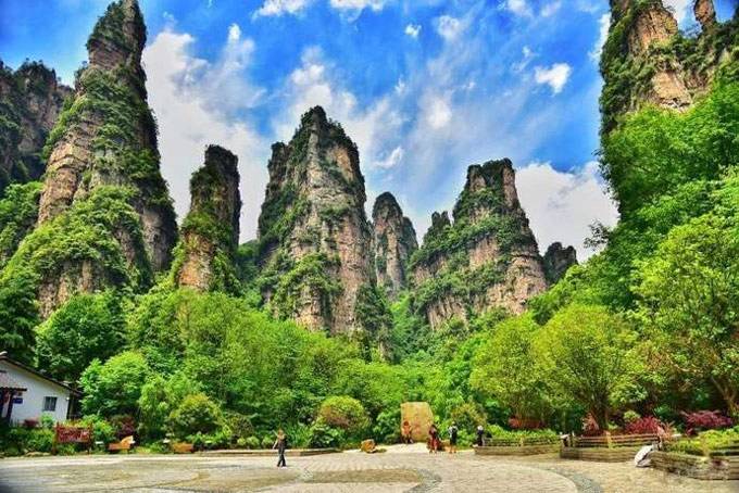 两个人去湖南张家界玩五天怎么去最方便两个人去张家界玩五天怎么玩