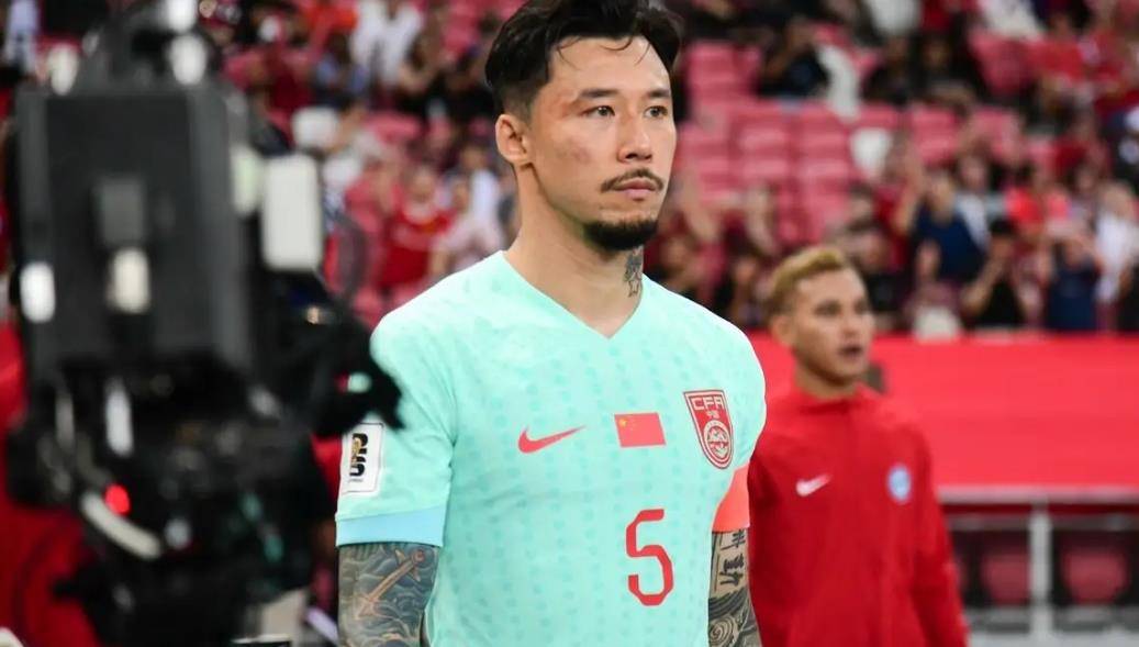 原创张琳芃国足退出再度逆转足协或将强留球迷心情揪心