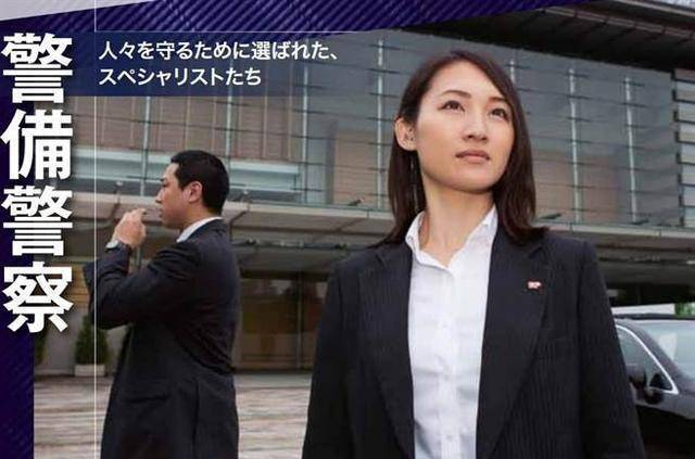 2秒,赤手击败10名壮汉,护两任首相周全_石田_训练_责任心