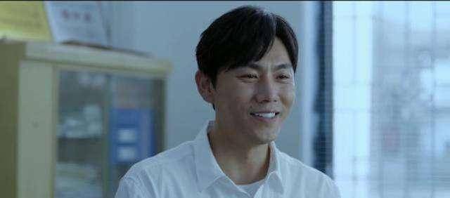 原创隐秘的角落张东升的伪装太多了刘德华的电影早就提醒过观众