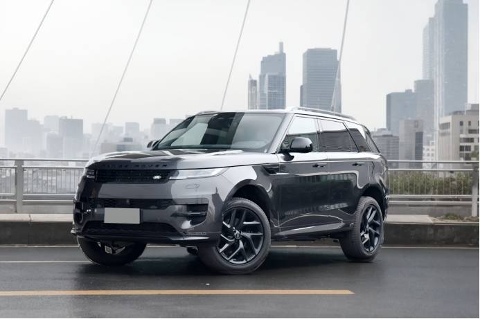 英伦风范与现代科技的碰撞,揽胜运动版引领豪华suv新潮流_搜狐汽车