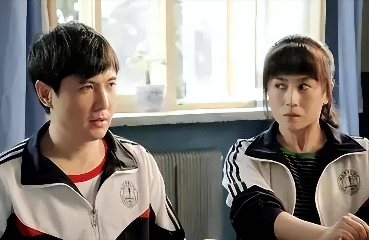 原创4位娶老女人的男星年龄最大相差12岁到底图她们啥