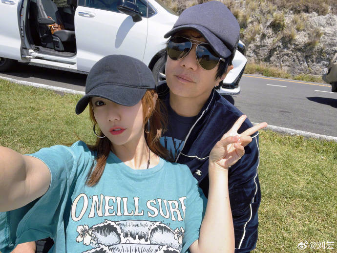 刘芸放飞心情,"大岛之旅"美照曝光_郑钧_生活_照片