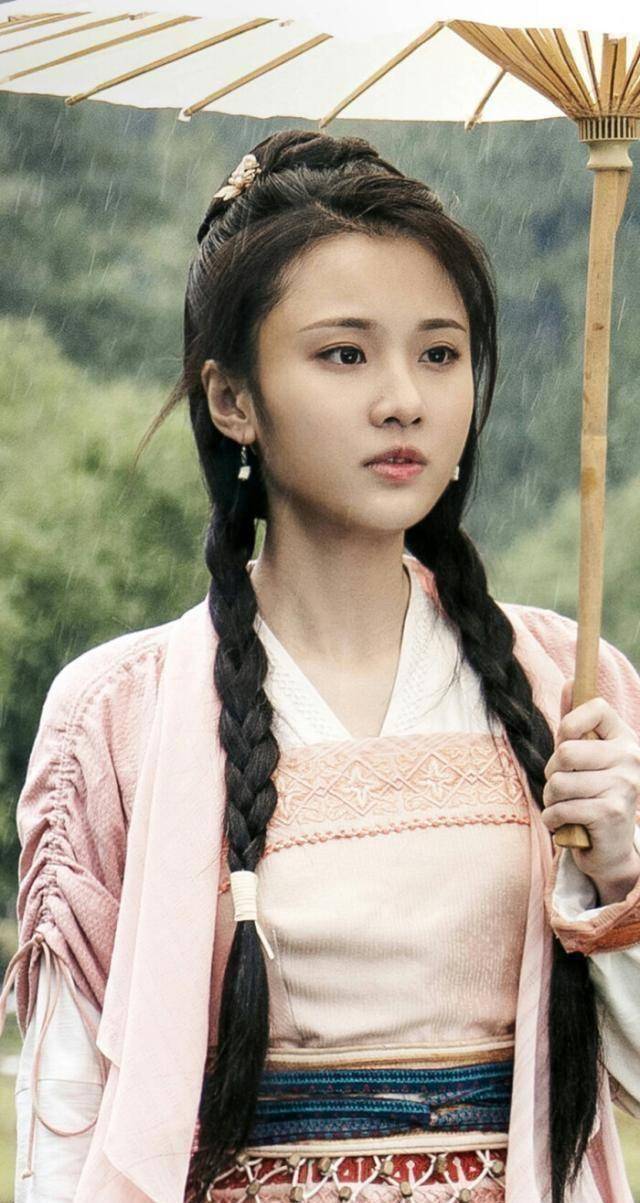 原创《有翡》魔改给女三周洁琼加戏,注水捧角两不耽误,女主晒图讽刺