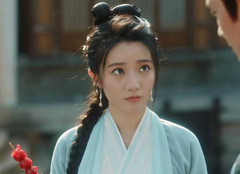 膀大腰圆能演《与凤行》仙界神女,内娱是真没人了吗_李嘉琦_赵丽颖