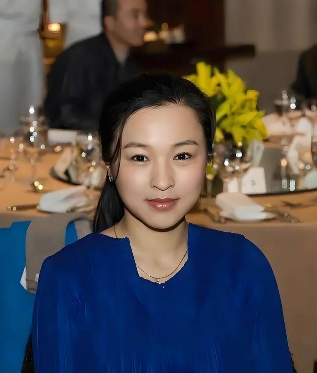 她出道近20年,长得漂亮,演技好,太低调导致不红,41岁婚姻成谜